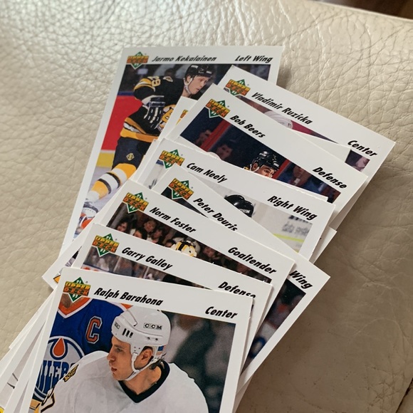 Boston bruins 1991/92 team. Upper deck. New pkg  23 cards - Picture 5 of 5